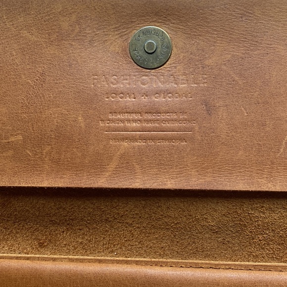 Able. Debre Wallet in Cognac. - Picture 3 of 9